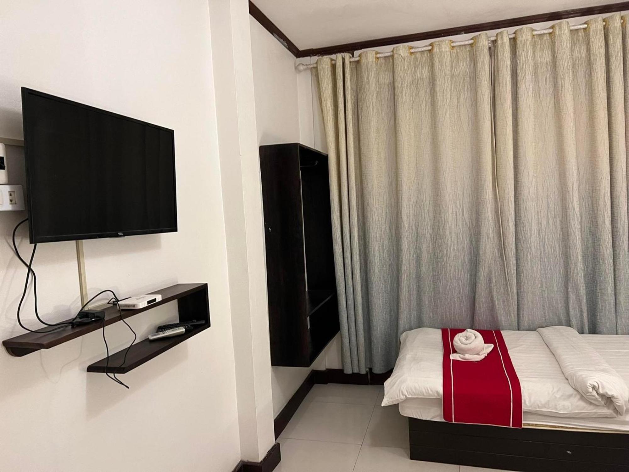Jasmine Place House Луанг Прабанг Екстериор снимка